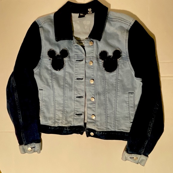 Disney Jackets & Blazers - Disney Her Universe Women's‎ Denim Two Toned Blue Jacket Size Medium